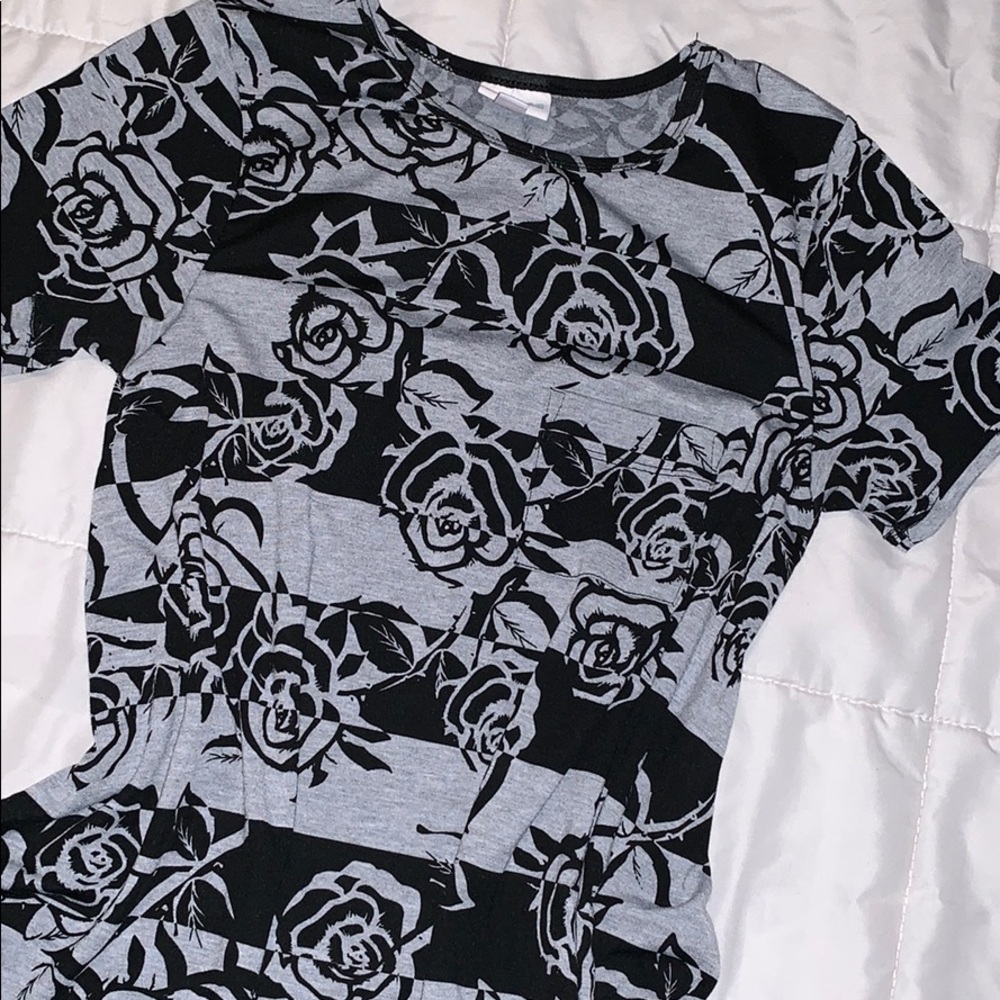 XXS LuLaRoe Black & Grey Carly